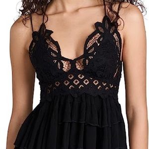 ❌SOLD❌ Free People Adella Lace Ruffle Camisole Black Size XS NWT